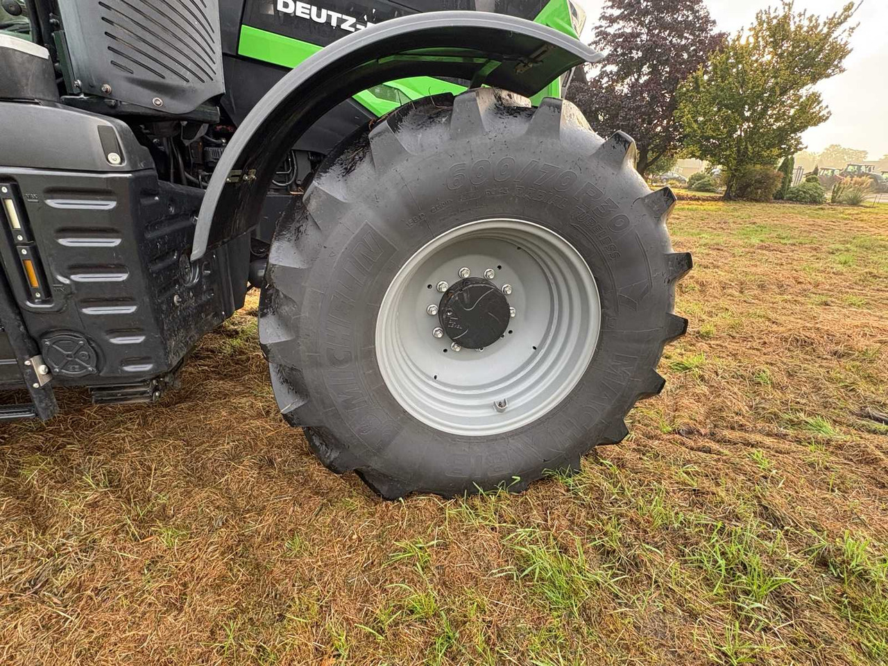 Traktor Deutz-Fahr 8280 TTV: slika 10 Traktor Deutz-Fahr 8280 TTV: slika 10