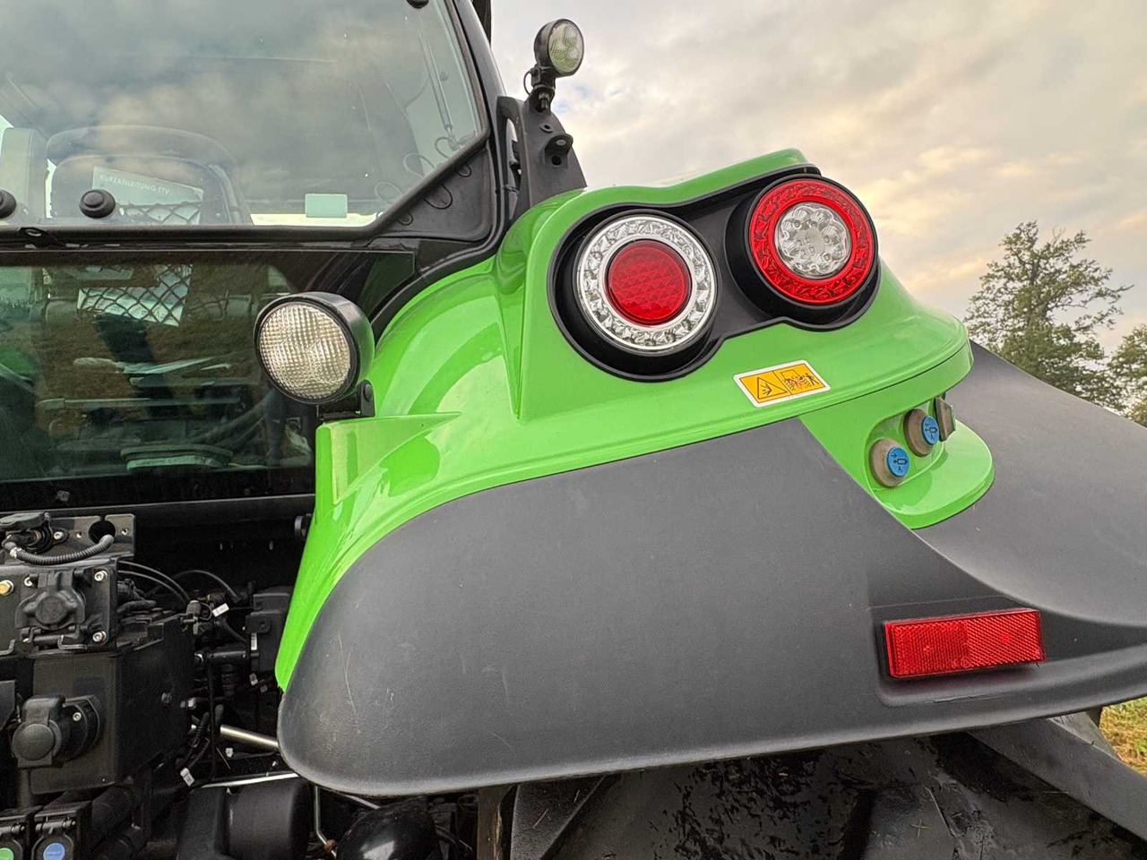 Traktor Deutz-Fahr 8280 TTV: slika 13 Traktor Deutz-Fahr 8280 TTV: slika 13