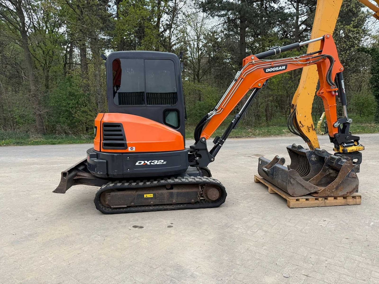 Doosan DX32Z - Bager guseničar: slika 2 Doosan DX32Z - Bager guseničar: slika 2