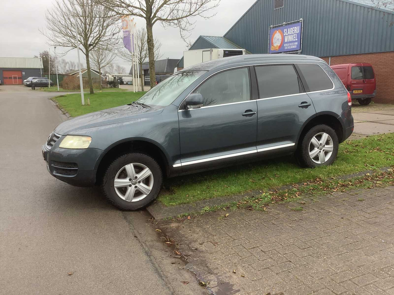 2005 VOLKSWAGEN TOUAREG 2.5 TDI COMMERCIAL VEHICLE - Dostavno vozilo: slika 1 2005 VOLKSWAGEN TOUAREG 2.5 TDI COMMERCIAL VEHICLE - Dostavno vozilo: slika 1