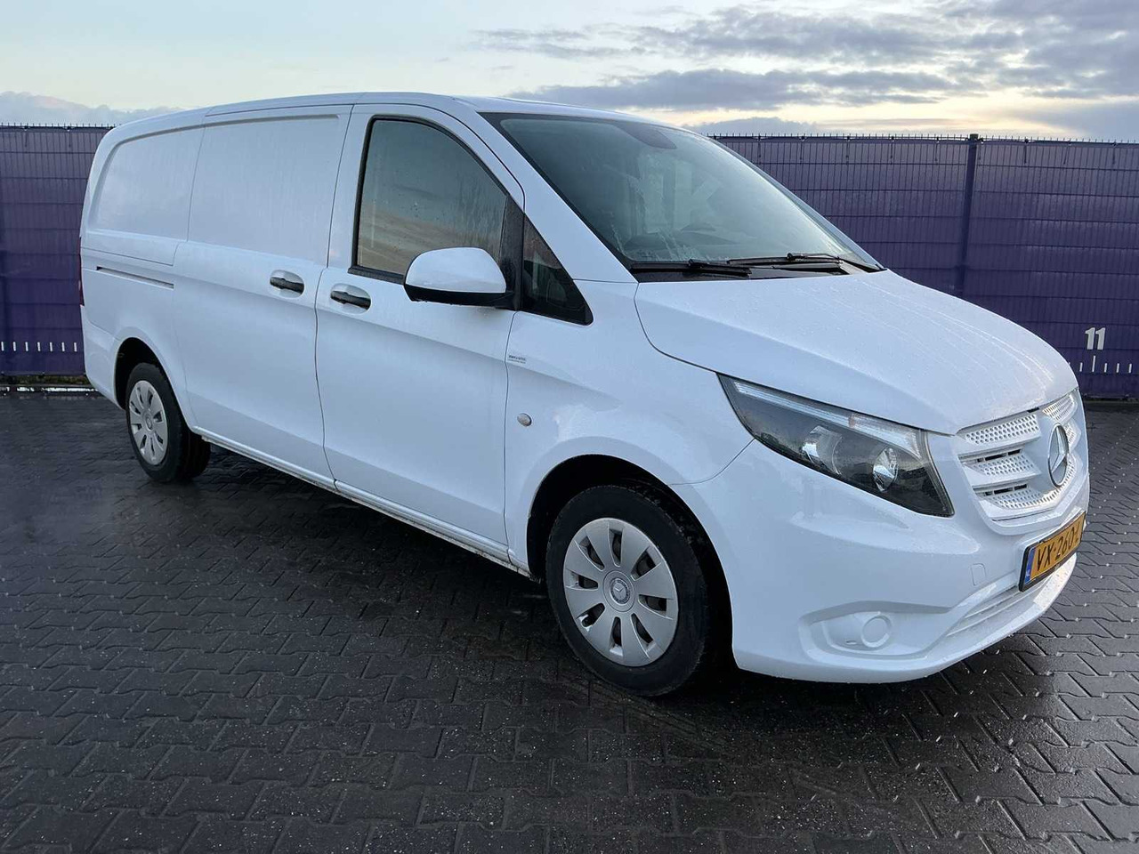 2016 - MERCEDES-BENZ - VITO - 111 CDI FUNC. LONG - COMMERCIAL VEHICLE - Dostavno vozilo: slika 2 2016 - MERCEDES-BENZ - VITO - 111 CDI FUNC. LONG - COMMERCIAL VEHICLE - Dostavno vozilo: slika 2