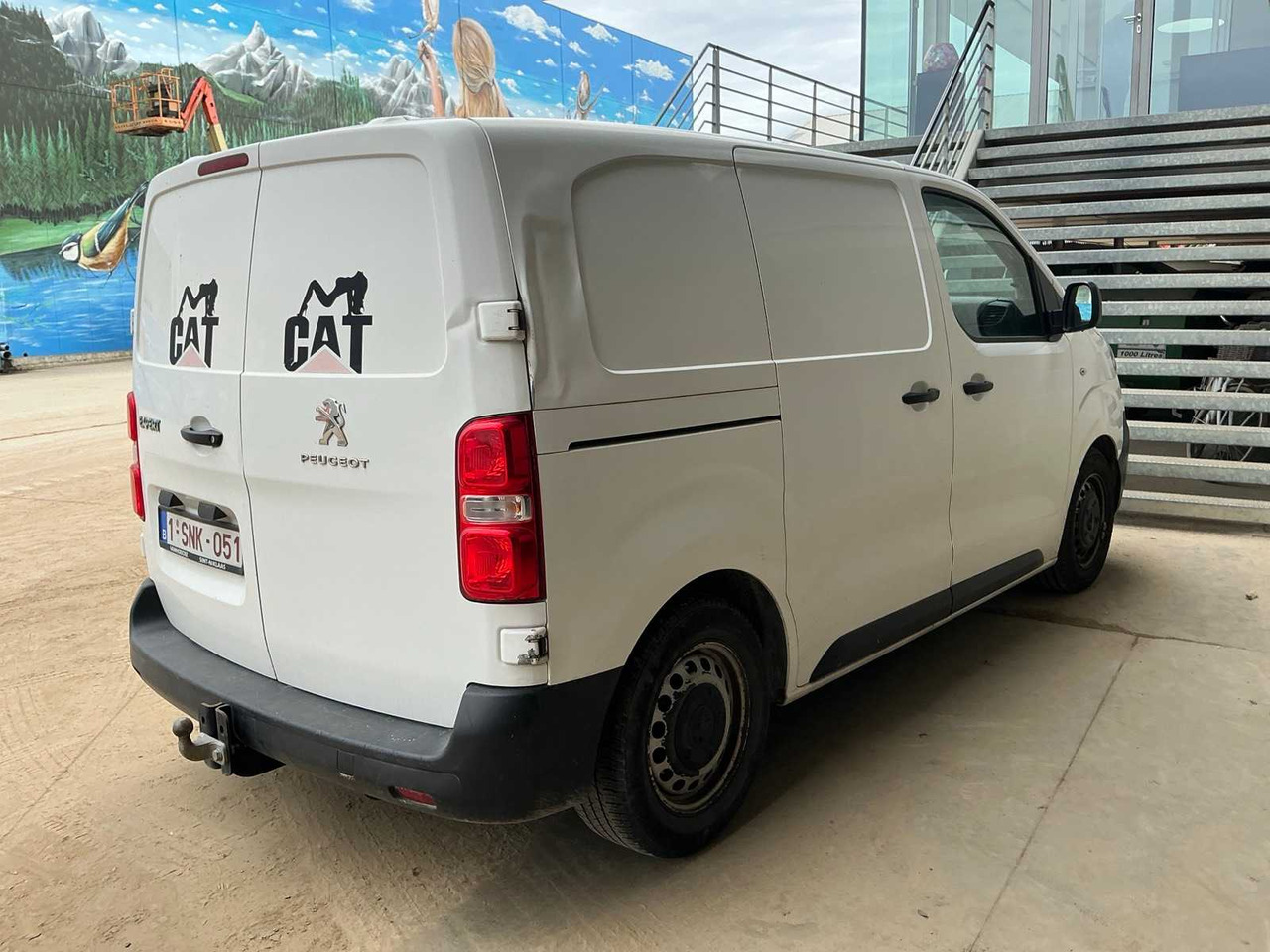 2017 PEUGEOT EXPERT LIGHT TRUCK - Dostavno vozilo: slika 3 2017 PEUGEOT EXPERT LIGHT TRUCK - Dostavno vozilo: slika 3