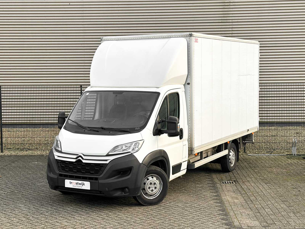 CITROEN CARGO JUMPER BOX TRUCK 163HP 2019 COMMERCIAL VEHICLE - Dostavno vozilo: slika 3 CITROEN CARGO JUMPER BOX TRUCK 163HP 2019 COMMERCIAL VEHICLE - Dostavno vozilo: slika 3