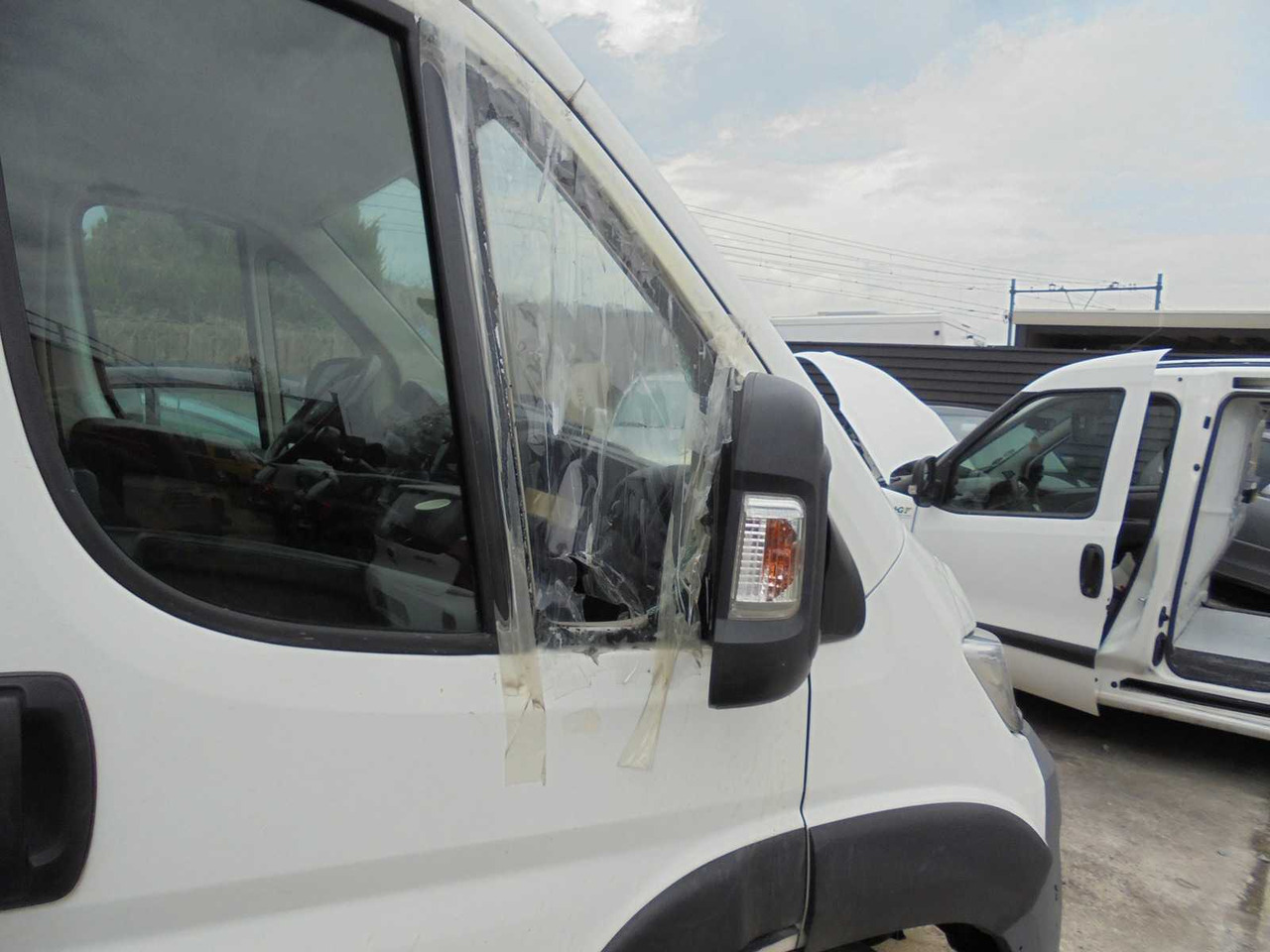 CITROEN JUMPER 2019 BELGIAN REGISTRATION - Dostavno vozilo: slika 4 CITROEN JUMPER 2019 BELGIAN REGISTRATION - Dostavno vozilo: slika 4