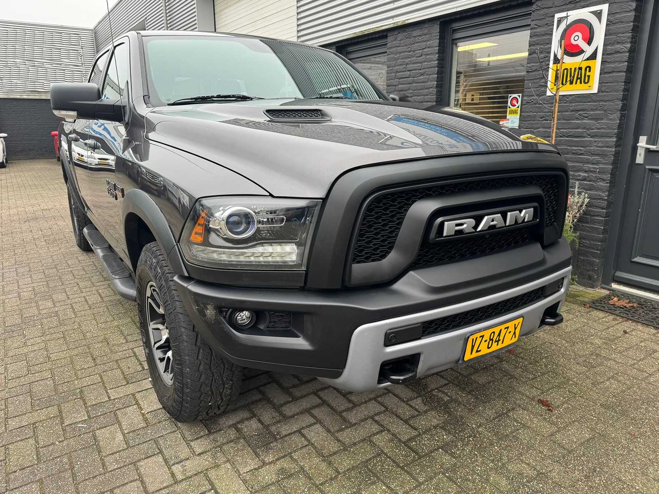 DODGE RAM 1500 5.7 V8 CC 5'7 REBEL | VZ-847-X I - Dostavno vozilo: slika 5 DODGE RAM 1500 5.7 V8 CC 5'7 REBEL | VZ-847-X I - Dostavno vozilo: slika 5