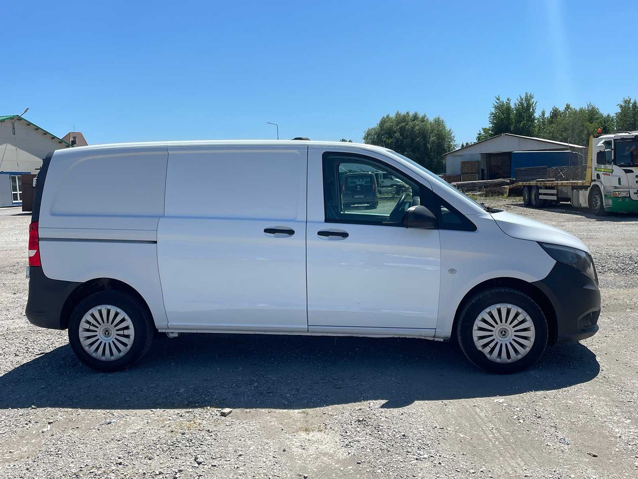 MERCEDES-BENZ - VITO 116 CDI 4X4 - LIGHT COMMERCIAL VAN - Dostavno vozilo: slika 5 MERCEDES-BENZ - VITO 116 CDI 4X4 - LIGHT COMMERCIAL VAN - Dostavno vozilo: slika 5