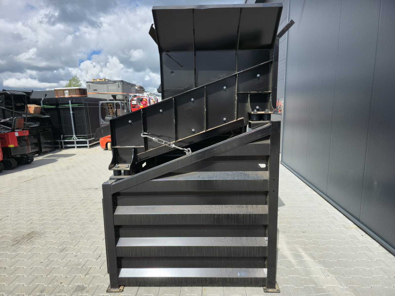 Vibratory Screener - Druga mašina: slika 5 Vibratory Screener - Druga mašina: slika 5