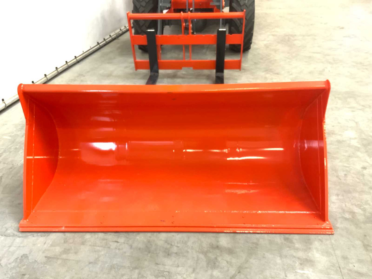 EVERUN - 2025 - ER12 - WHEEL LOADER - Utovarivač točkaš: slika 2 EVERUN - 2025 - ER12 - WHEEL LOADER - Utovarivač točkaš: slika 2