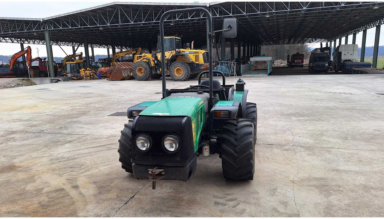 FERRARI - 65 THOR 4X4 - 4-WHEEL DRIVE TRACTOR - 2006 - Traktor: slika 2 FERRARI - 65 THOR 4X4 - 4-WHEEL DRIVE TRACTOR - 2006 - Traktor: slika 2