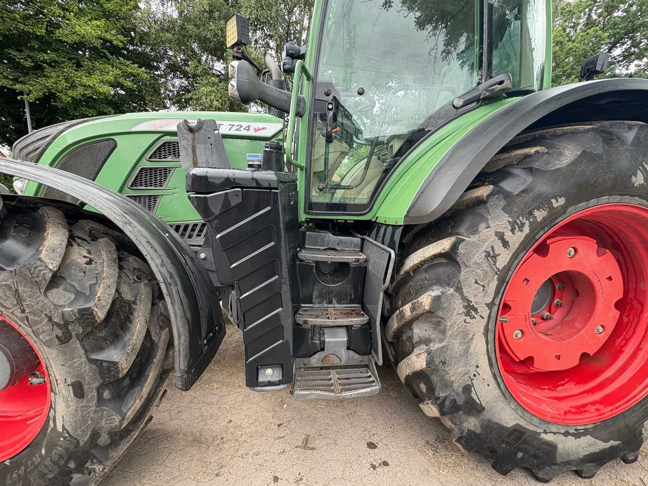 Fendt 724 Vario SCR - Traktor: slika 5 Fendt 724 Vario SCR - Traktor: slika 5