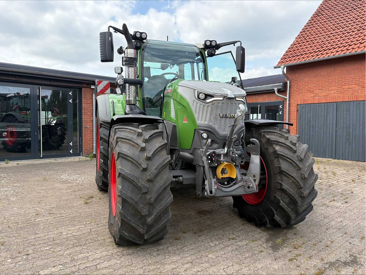 Fendt 728 Vario Gen7 Profi+ Setting2 - Traktor: slika 1 Fendt 728 Vario Gen7 Profi+ Setting2 - Traktor: slika 1