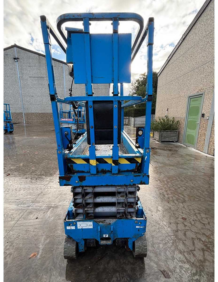 GENIE - 2000 - GS-1932 - AERIAL PLATFORM - Vazdušna platforma: slika 2 GENIE - 2000 - GS-1932 - AERIAL PLATFORM - Vazdušna platforma: slika 2