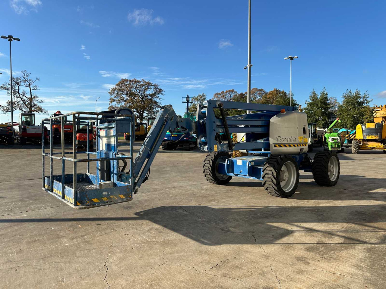 GENIE - 2005 - Z45/25 - AERIAL PLATFORM - Vazdušna platforma: slika 4 GENIE - 2005 - Z45/25 - AERIAL PLATFORM - Vazdušna platforma: slika 4