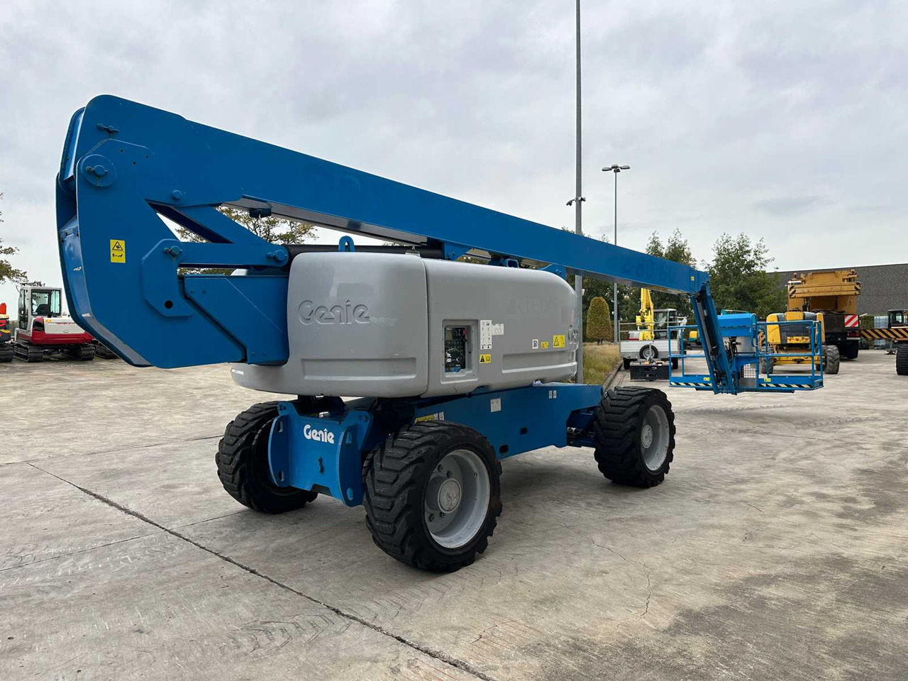 GENIE - 2007 - Z-80/60 - AERIAL PLATFORM - Vazdušna platforma: slika 4 GENIE - 2007 - Z-80/60 - AERIAL PLATFORM - Vazdušna platforma: slika 4