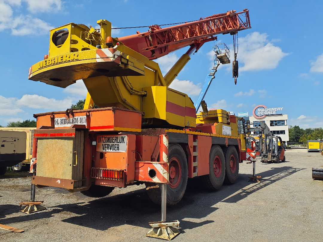 Liebherr LTM 1050/1 - Građevinska mašina: slika 2 Liebherr LTM 1050/1 - Građevinska mašina: slika 2