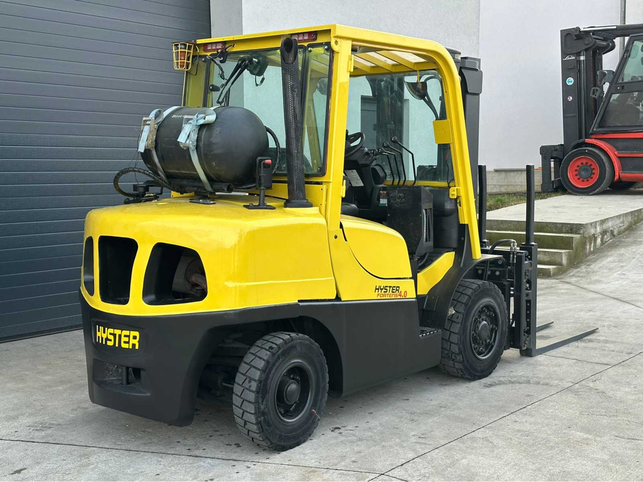 HYSTER - H4.0FT - FORKLIFT TRUCKS - 2010 - Viljuškar: slika 4 HYSTER - H4.0FT - FORKLIFT TRUCKS - 2010 - Viljuškar: slika 4