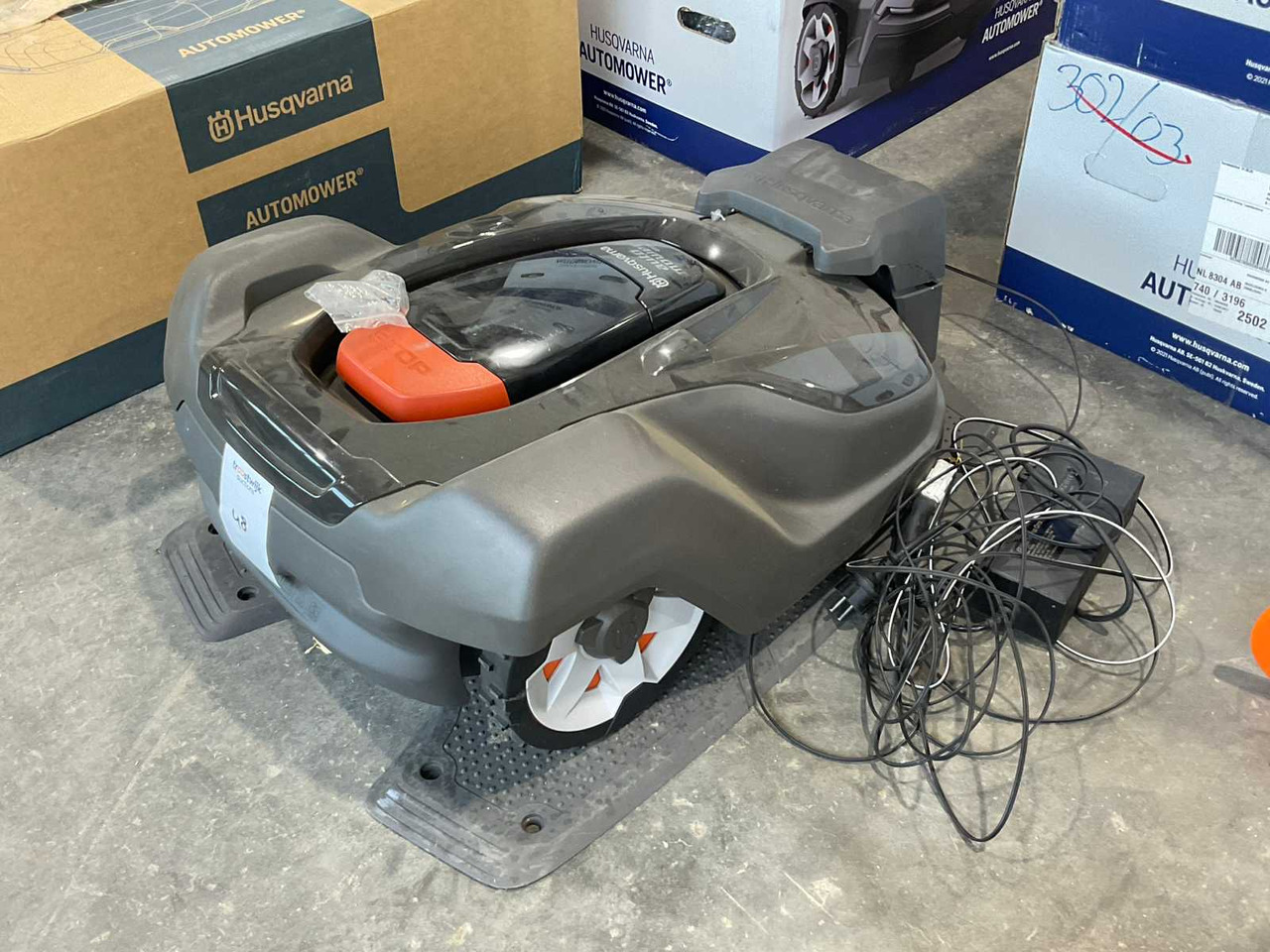 Husqvarna 450X - Baštenska kosačica: slika 1 Husqvarna 450X - Baštenska kosačica: slika 1