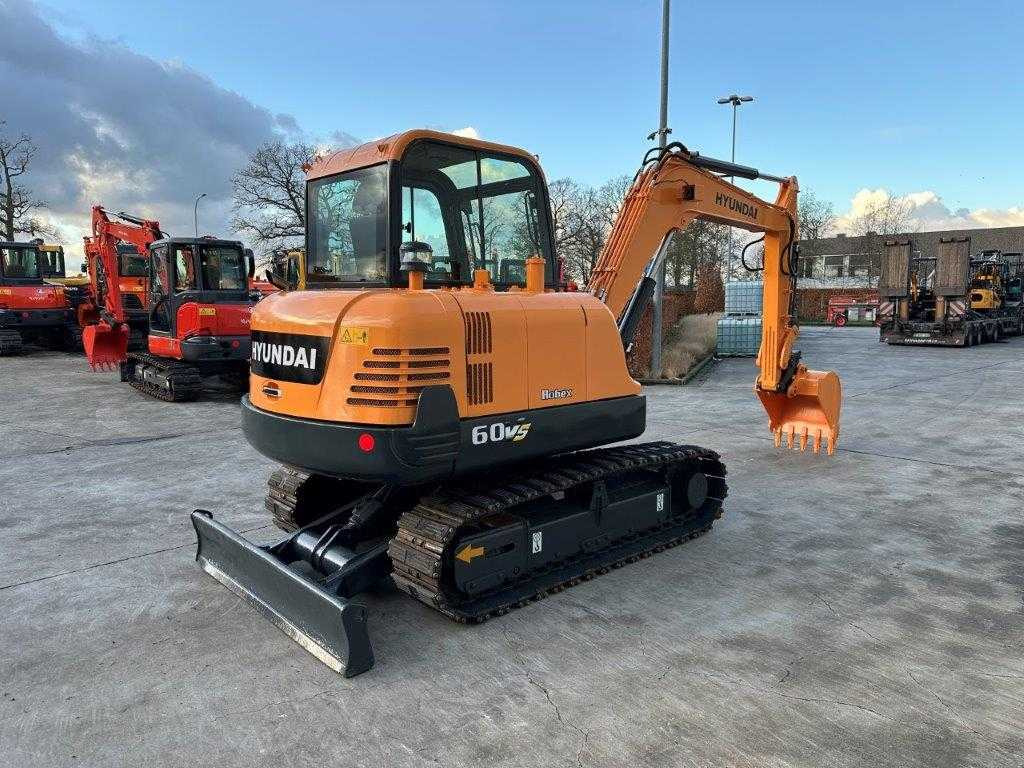 Hyundai R60VS - Bager guseničar: slika 4 Hyundai R60VS - Bager guseničar: slika 4
