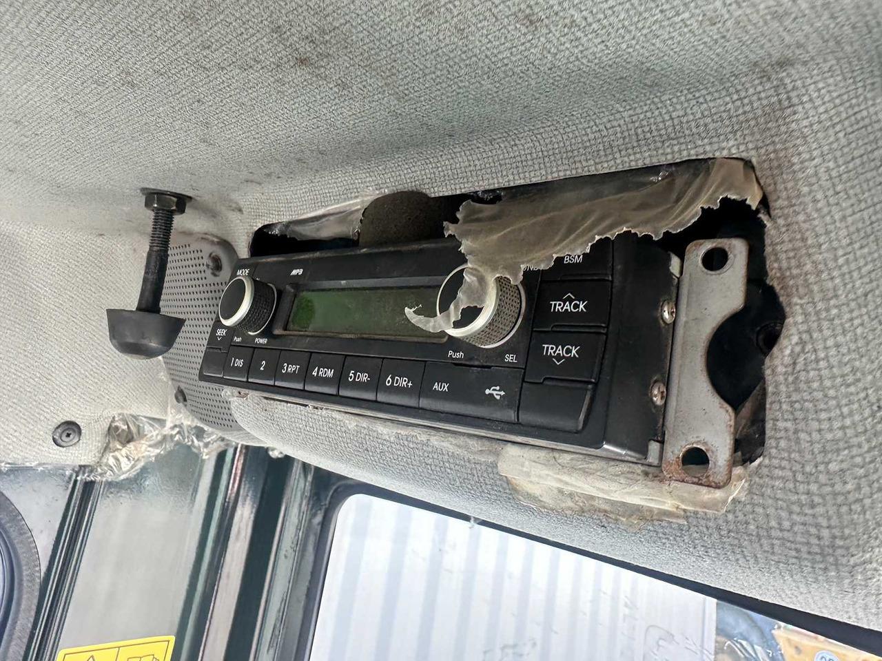 Mini bager Hyundai Robex25Z-9AK: slika 38