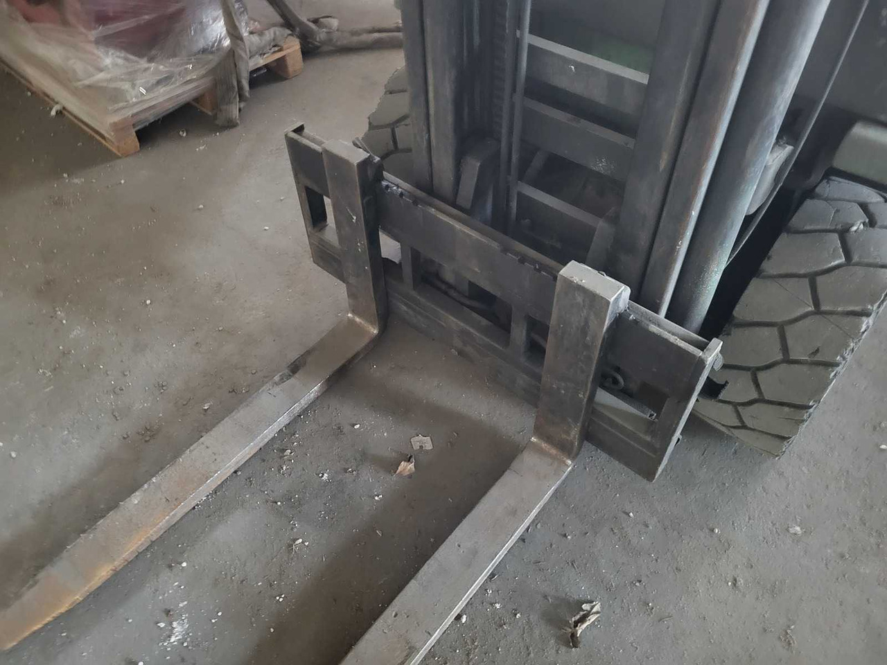 INDOS - E25 SX3.3P - FORKLIFT TRUCKS - 1999 - Viljuškar: slika 5 INDOS - E25 SX3.3P - FORKLIFT TRUCKS - 1999 - Viljuškar: slika 5