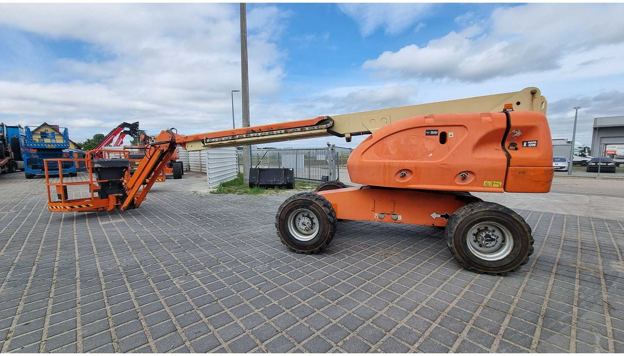 JLG 460SJ - Vazdušna platforma: slika 2 JLG 460SJ - Vazdušna platforma: slika 2