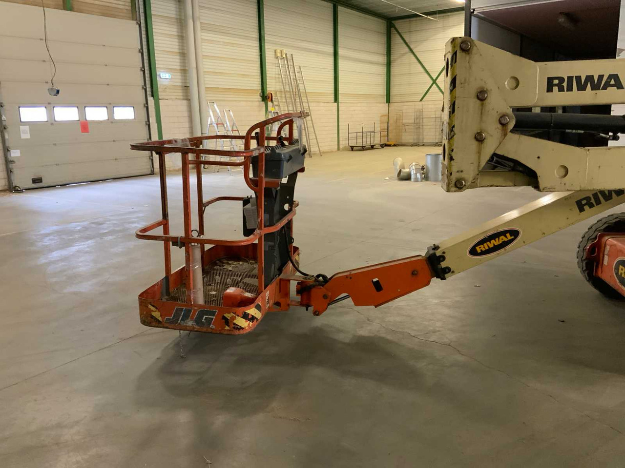 JLG E45A - Vazdušna platforma: slika 3 JLG E45A - Vazdušna platforma: slika 3
