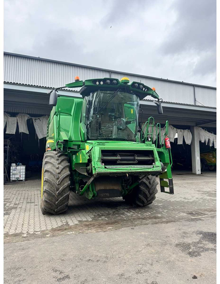 JOHN DEERE T660I - Kombinovani kombajn: slika 3 JOHN DEERE T660I - Kombinovani kombajn: slika 3