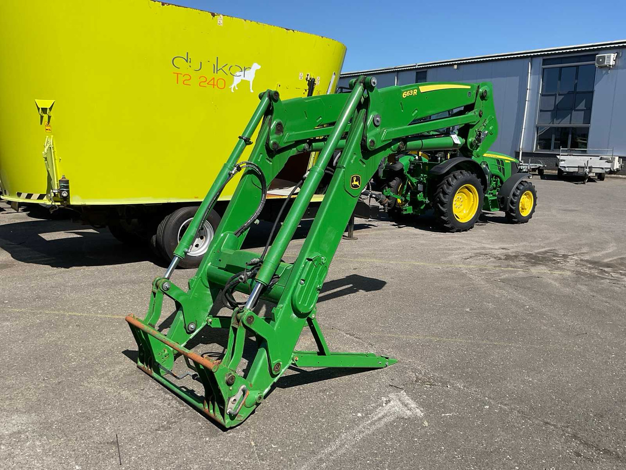 John Deere 663R - Prednji utovarivač za traktor: slika 1 John Deere 663R - Prednji utovarivač za traktor: slika 1