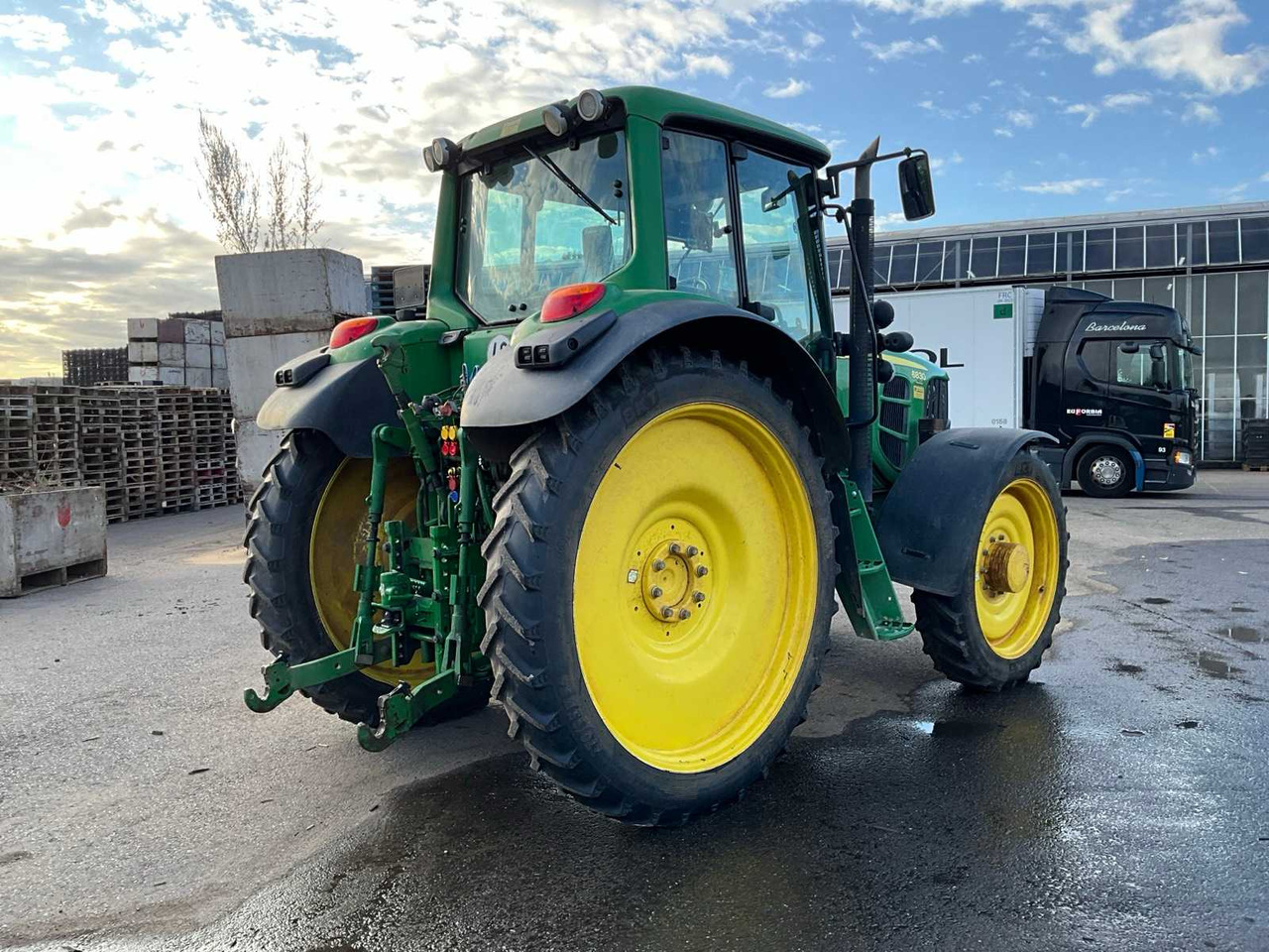 John Deere 6830 Premium - Traktor: slika 3 John Deere 6830 Premium - Traktor: slika 3