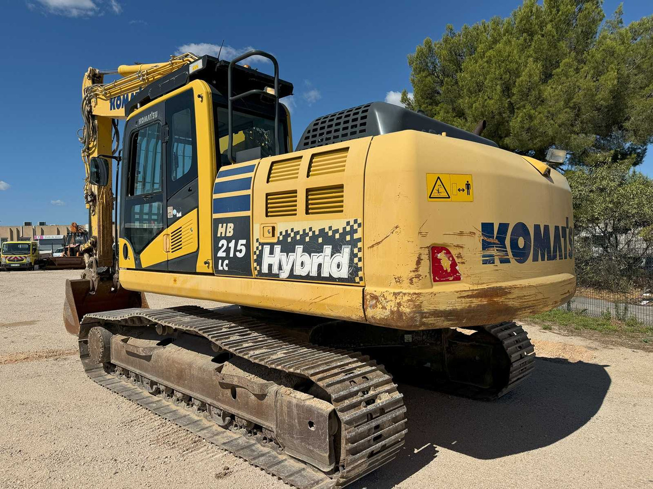 KOMATSU - 2017 - HB215LC-2 - CRAWLER EXCAVATOR - Bager: slika 4 KOMATSU - 2017 - HB215LC-2 - CRAWLER EXCAVATOR - Bager: slika 4