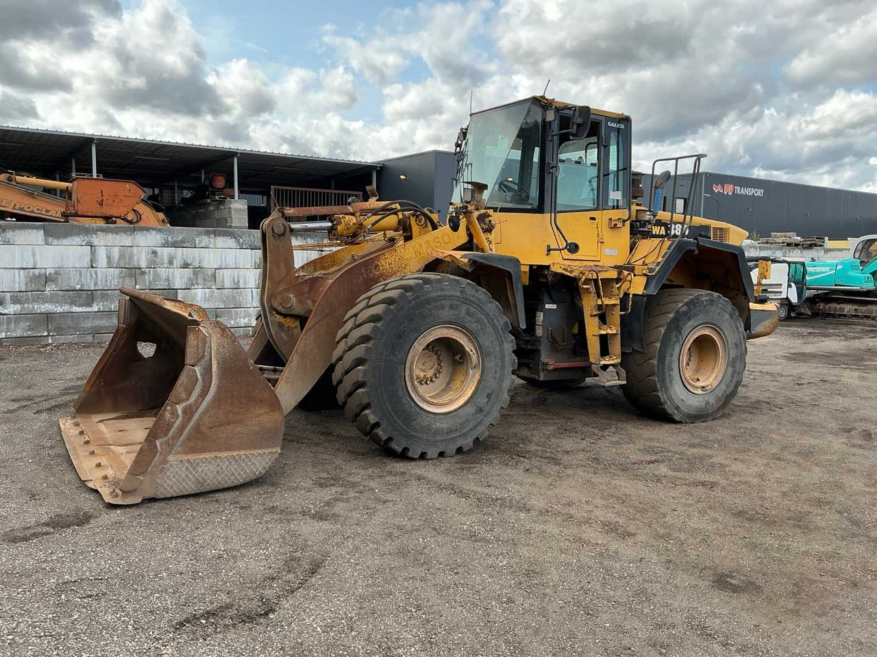 KOMATSU WA380 SHOVEL - Utovarivač točkaš: slika 2 KOMATSU WA380 SHOVEL - Utovarivač točkaš: slika 2