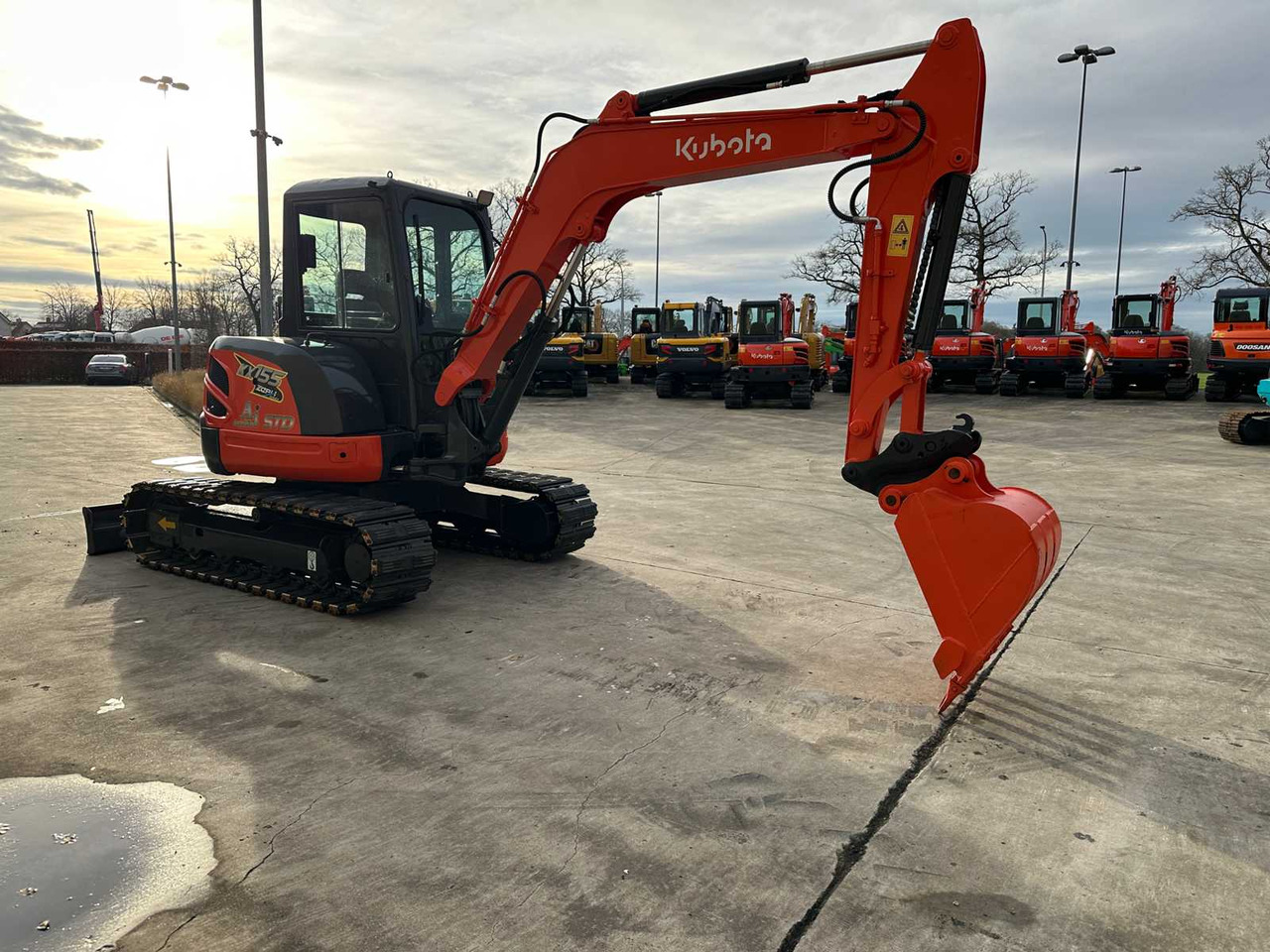 KUBOTA - 2016 - KX155-3SZ - MIDI EXCAVATOR - Bager: slika 3 KUBOTA - 2016 - KX155-3SZ - MIDI EXCAVATOR - Bager: slika 3