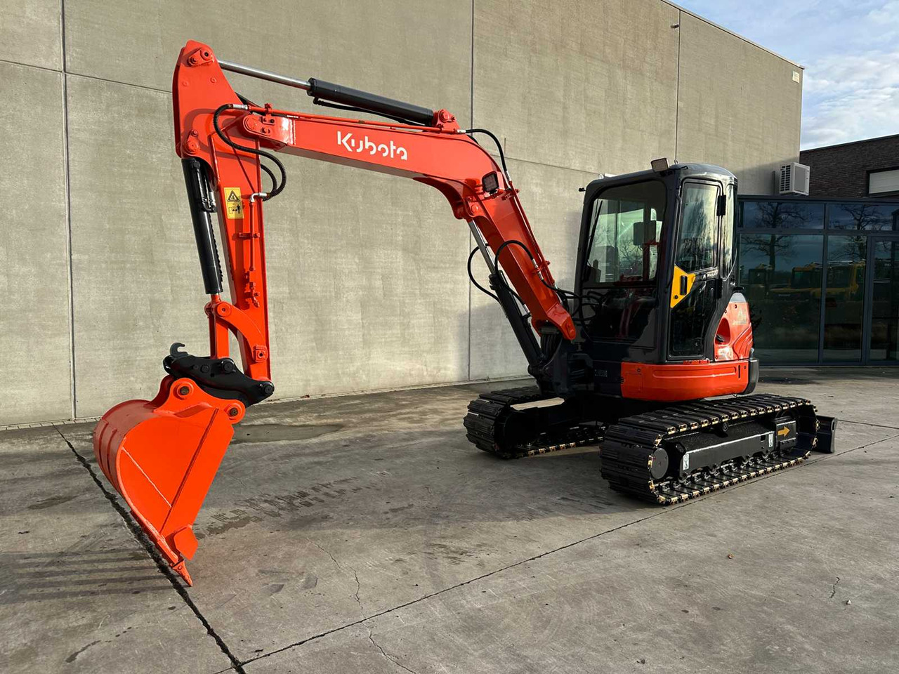 KUBOTA - 2016 - KX155-3SZ - MIDI EXCAVATOR - Bager: slika 1 KUBOTA - 2016 - KX155-3SZ - MIDI EXCAVATOR - Bager: slika 1
