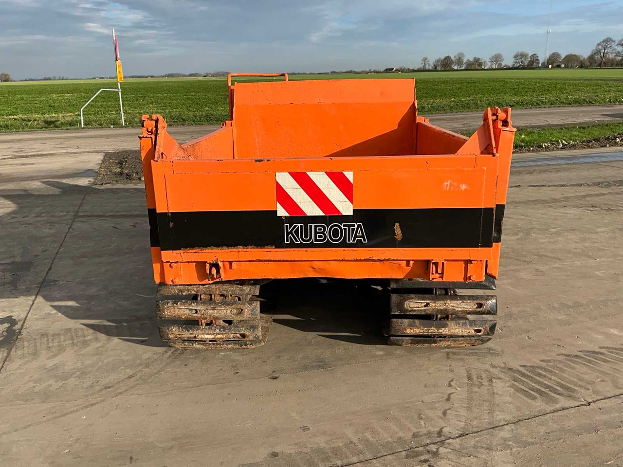 KUBOTA RC-30 TRACKED DUMPER - Mini kiper: slika 3 KUBOTA RC-30 TRACKED DUMPER - Mini kiper: slika 3