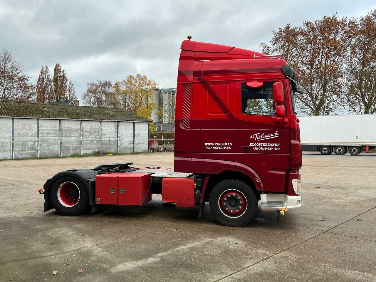 2017 DAF XF480FT SEMI-TRAILER TRACTOR - Kamion: slika 4 2017 DAF XF480FT SEMI-TRAILER TRACTOR - Kamion: slika 4