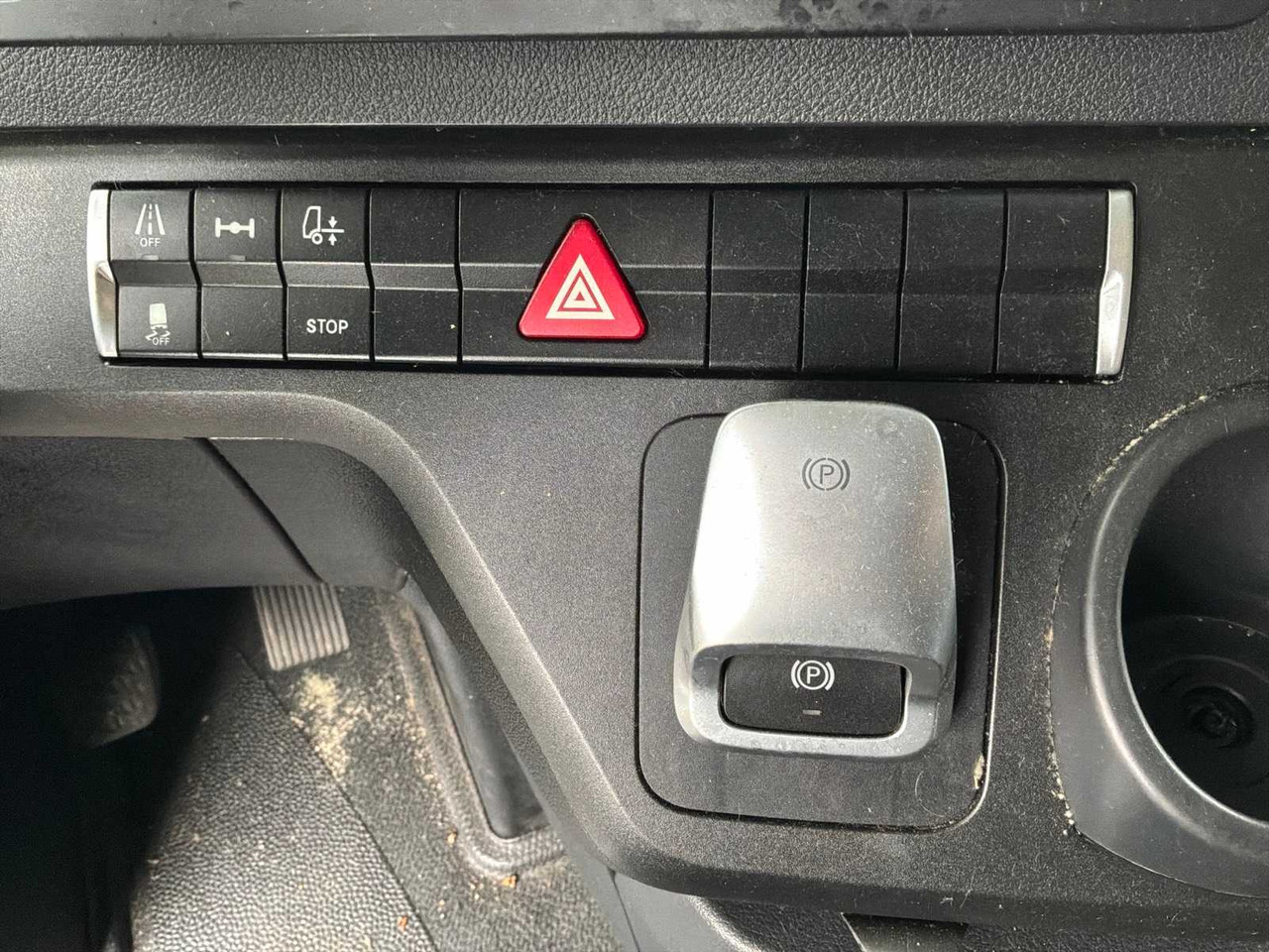 Kamion 2019 MERCEDES-BENZ ACTROS SEMI-TRAILER TRACTOR 85-BTF-7: slika 13 Kamion 2019 MERCEDES-BENZ ACTROS SEMI-TRAILER TRACTOR 85-BTF-7: slika 13