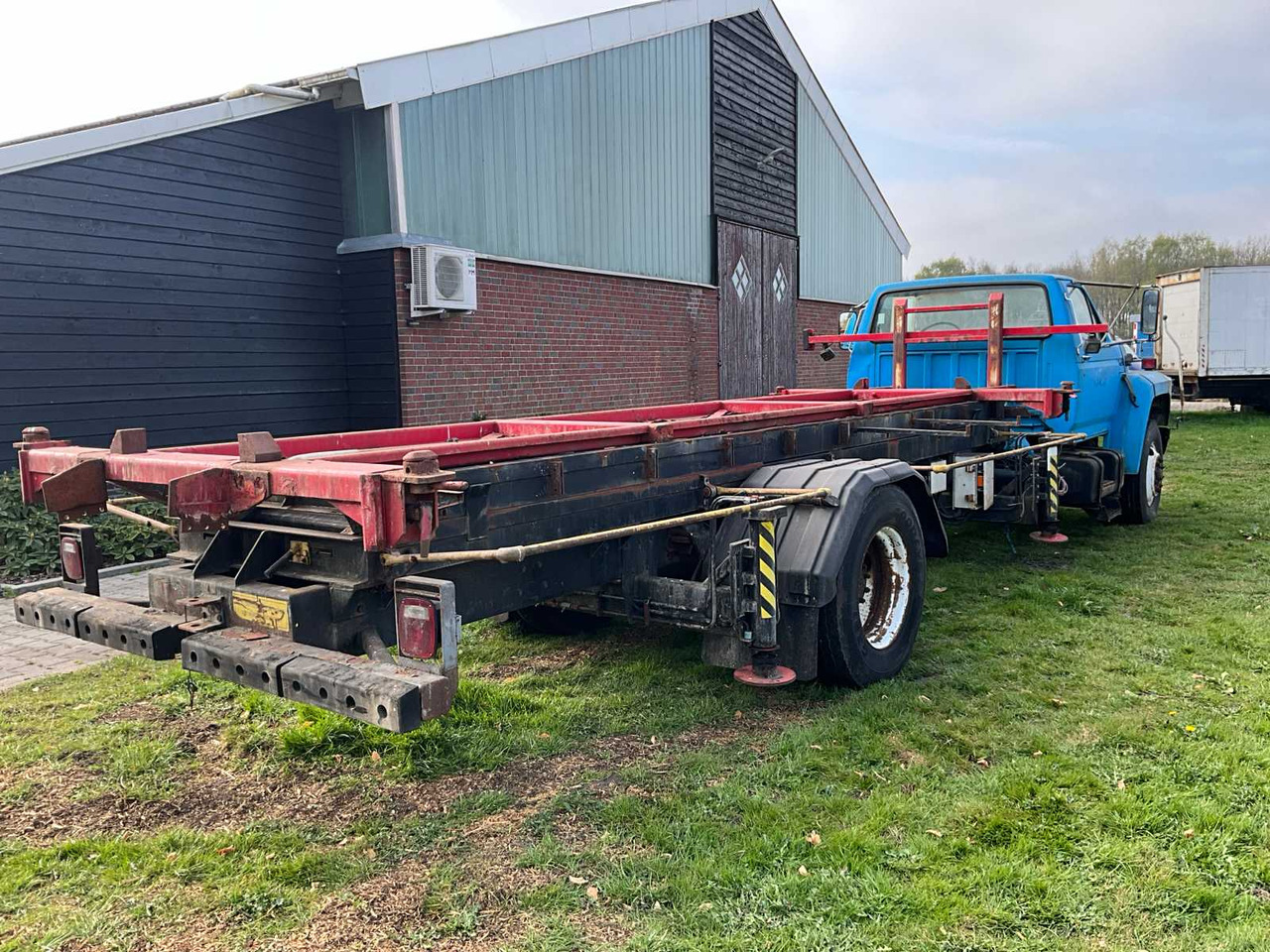 FORD - - F700 - TRUCK - Kamion: slika 4 FORD - - F700 - TRUCK - Kamion: slika 4