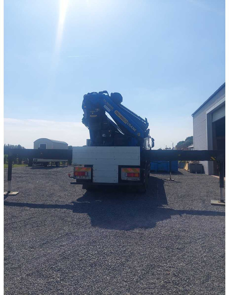 Kamion IVECO - TRACTOR - TRUCK - 2009 WITH PALLFINGER CRANE: slika 8