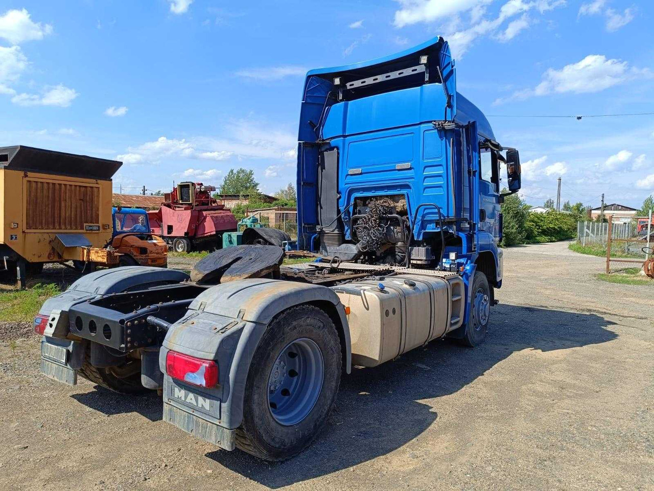 MAN - TGS 18.400 4X4 BBS - TRUCK - 2010 - Kamion: slika 4 MAN - TGS 18.400 4X4 BBS - TRUCK - 2010 - Kamion: slika 4