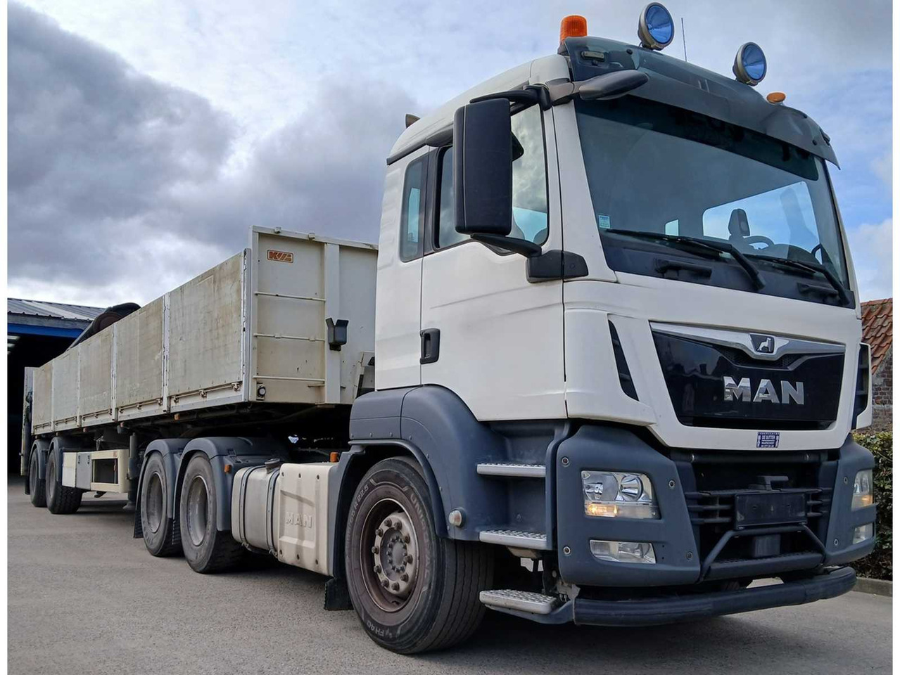 MAN TGS WITH KWB TRAILER AND HIAB XS LOADER CRANE - 2017 - Kamion: slika 3 MAN TGS WITH KWB TRAILER AND HIAB XS LOADER CRANE - 2017 - Kamion: slika 3