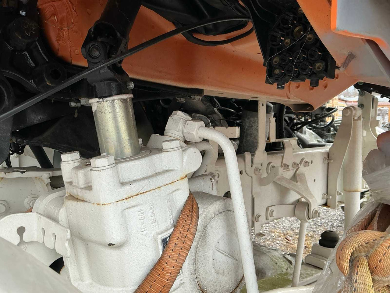 Kamion MAN TRUCK SPARE PARTS DISPENSER: slika 16