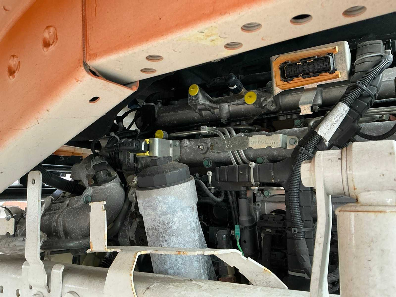 Kamion MAN TRUCK SPARE PARTS DISPENSER: slika 12