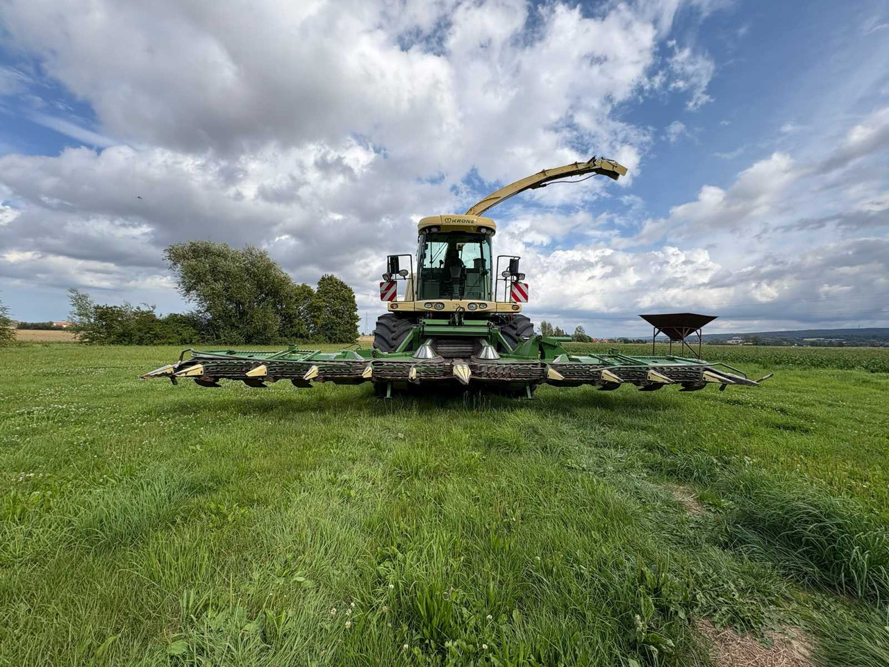 Krone Big X 700 mit EasyCollect 903 - Kombajn za stočnu hranu: slika 5 Krone Big X 700 mit EasyCollect 903 - Kombajn za stočnu hranu: slika 5