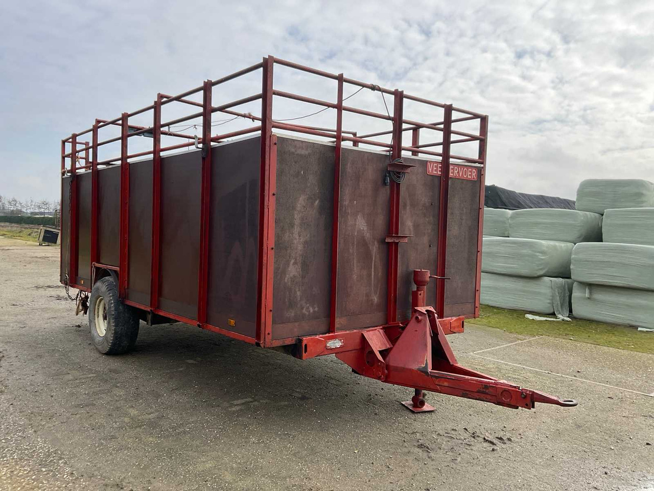 Krone HSB 400 - Prikolica za prevoz stoke: slika 3 Krone HSB 400 - Prikolica za prevoz stoke: slika 3