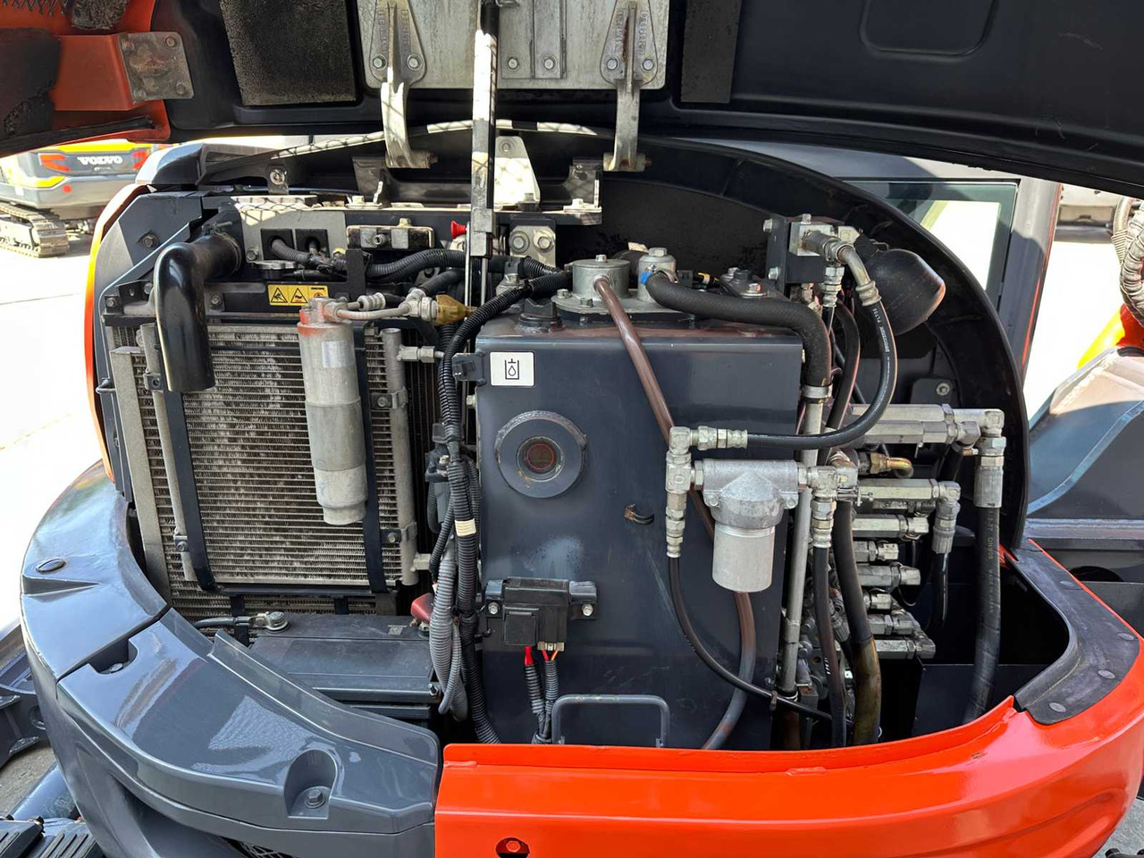 Bager guseničar Kubota KX155-5: slika 17