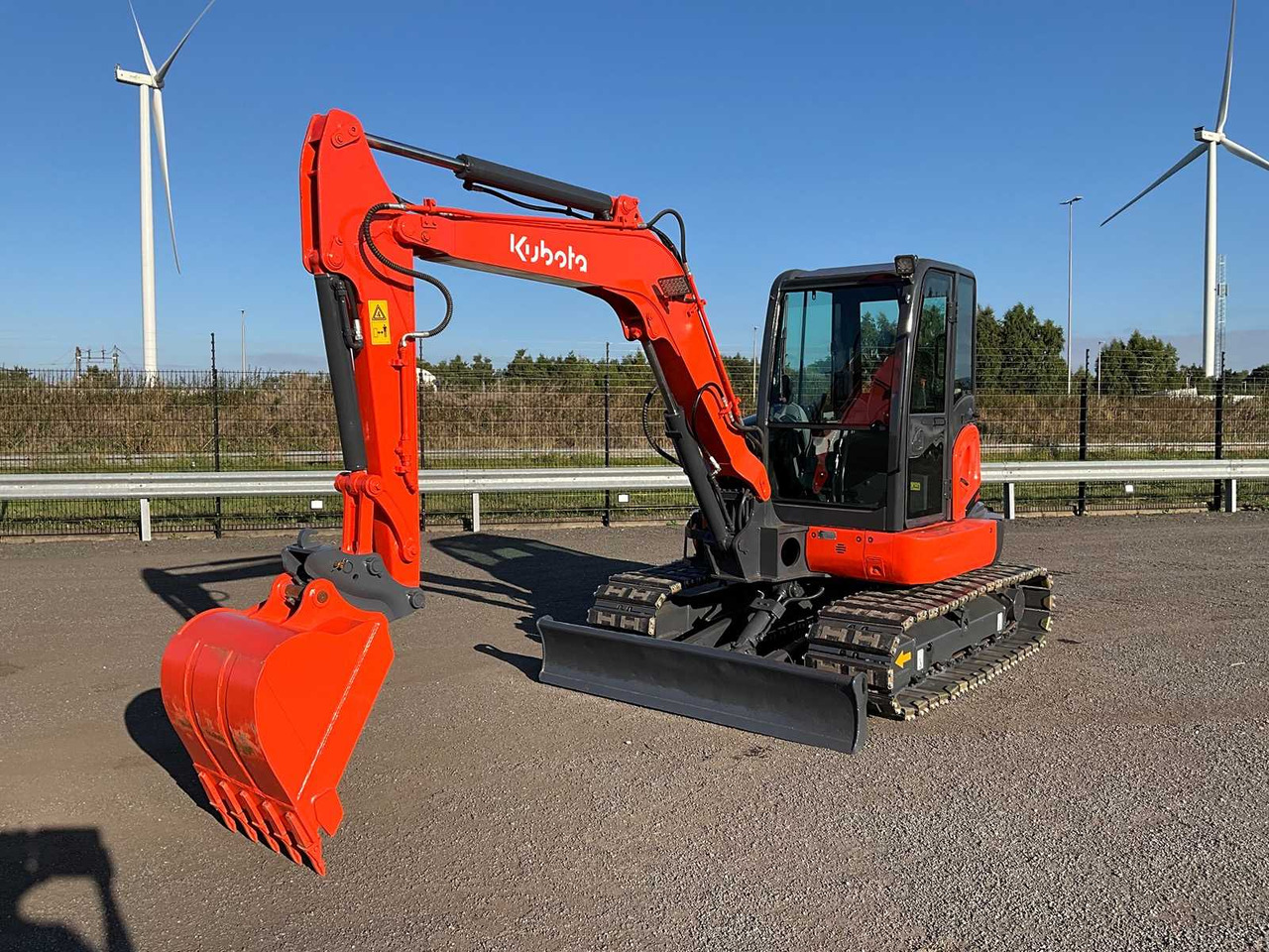 Kubota KX155-5 - Bager guseničar: slika 1 Kubota KX155-5 - Bager guseničar: slika 1