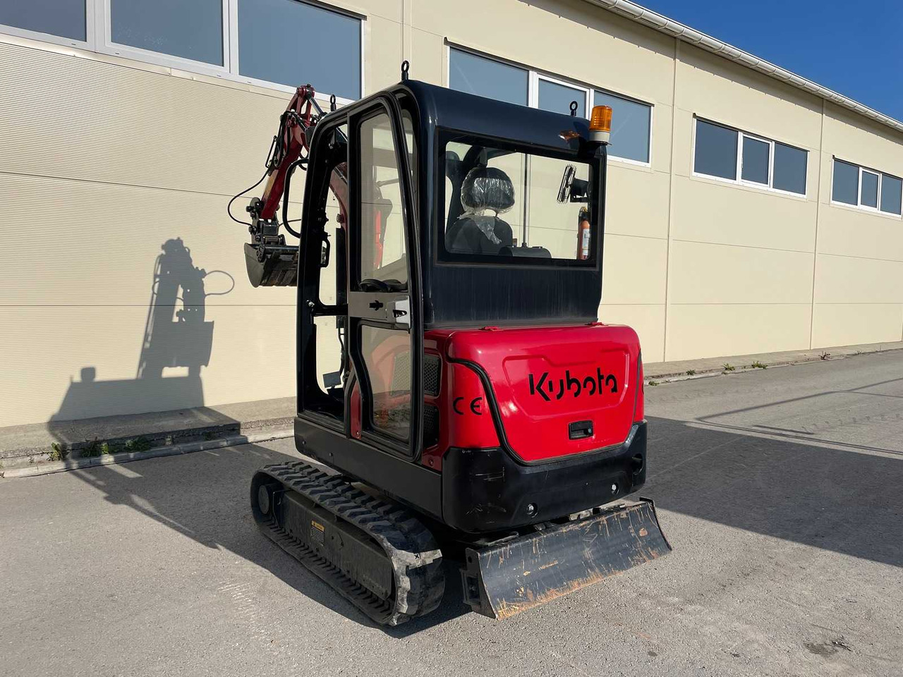 Kubota - Mini bager: slika 4 Kubota - Mini bager: slika 4