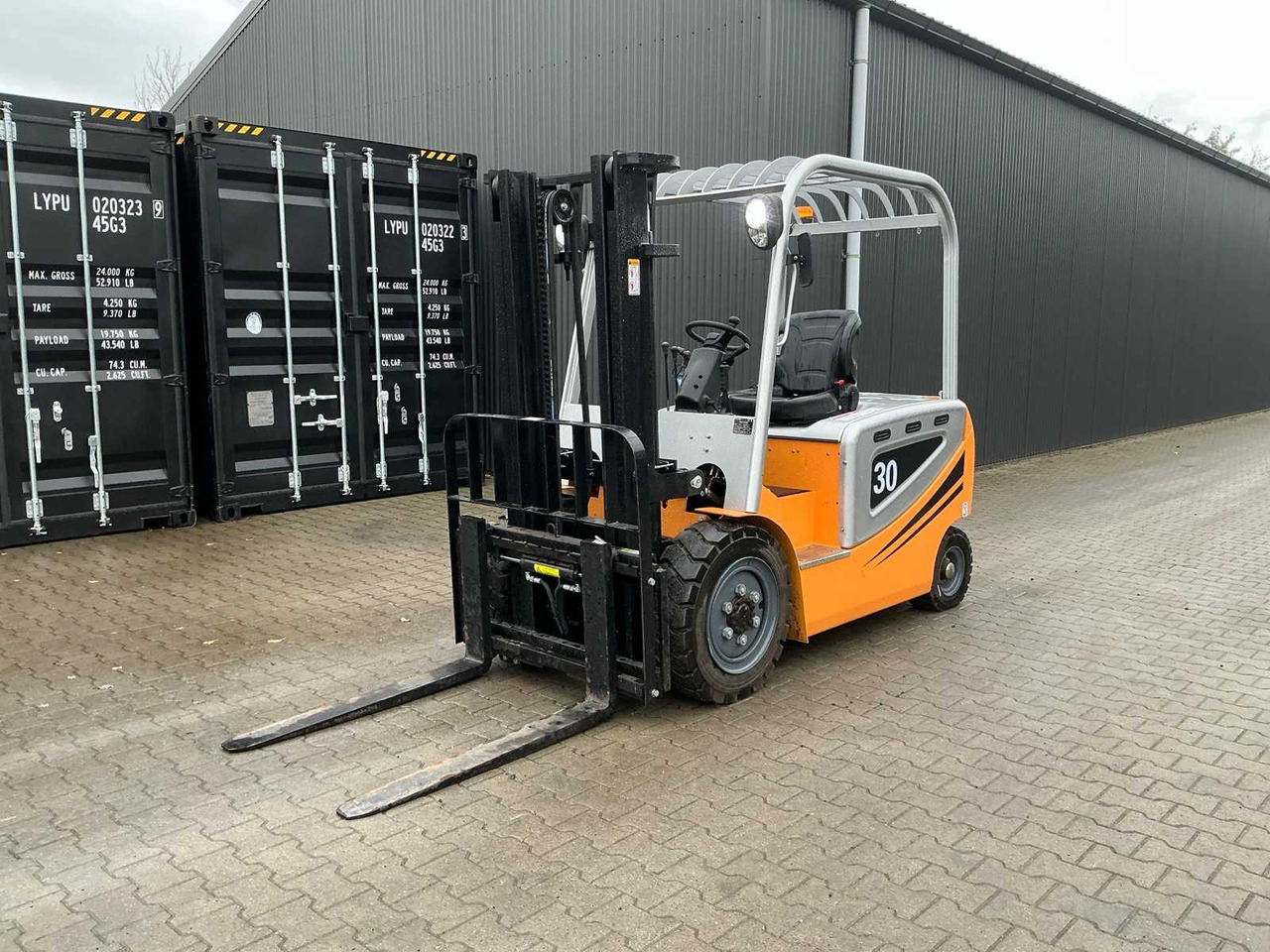LEITE LTE30 ELECTRIC FORKLIFT - Viljuškar: slika 1 LEITE LTE30 ELECTRIC FORKLIFT - Viljuškar: slika 1