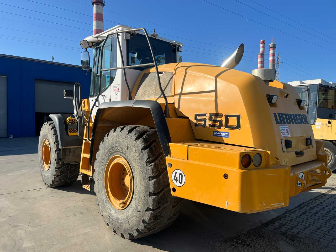 LIEBHERR - L550 - WHEEL LOADER - 2015 - Utovarivač točkaš: slika 4 LIEBHERR - L550 - WHEEL LOADER - 2015 - Utovarivač točkaš: slika 4
