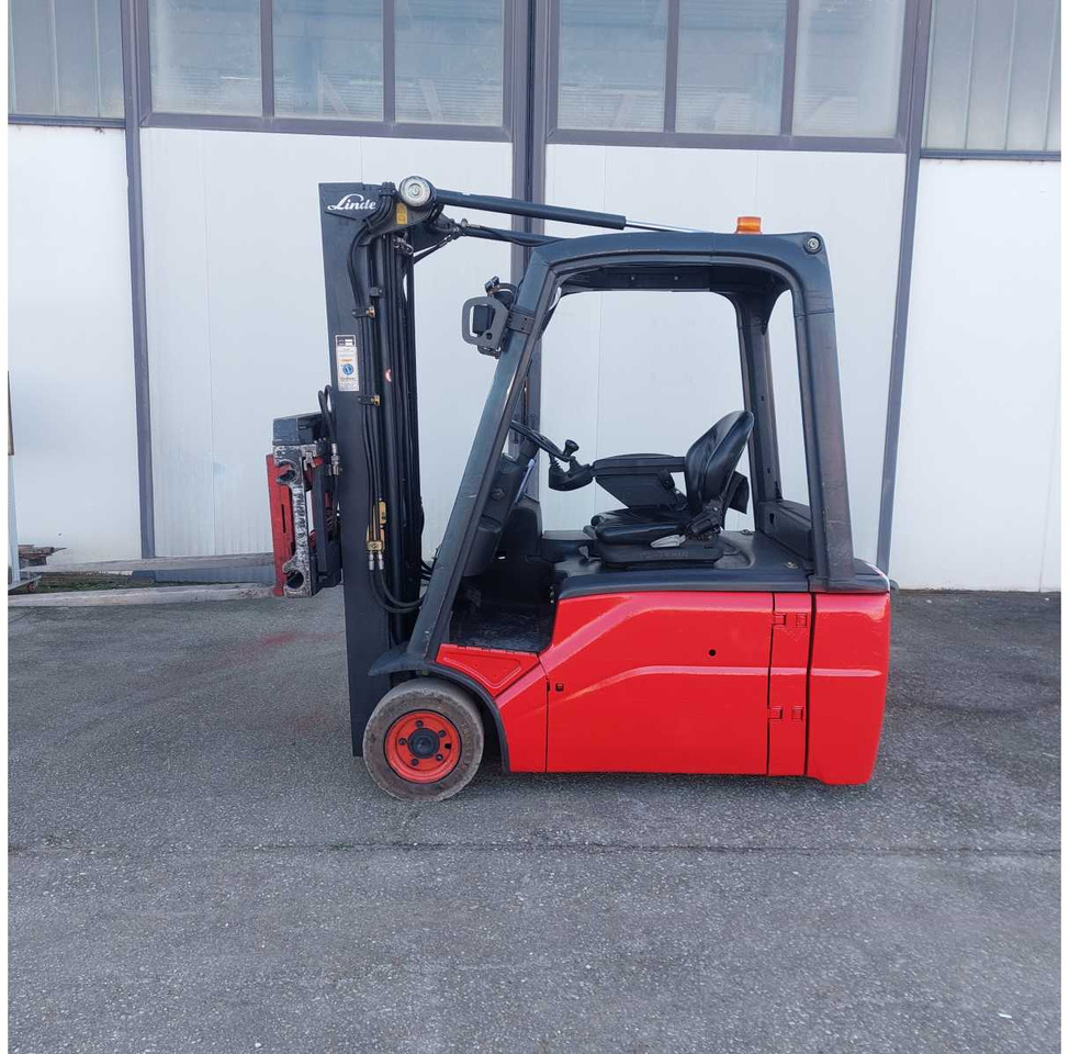 LINDE - 16L-01 - FORKLIFT 16Q - 2011 - Viljuškar: slika 3 LINDE - 16L-01 - FORKLIFT 16Q - 2011 - Viljuškar: slika 3